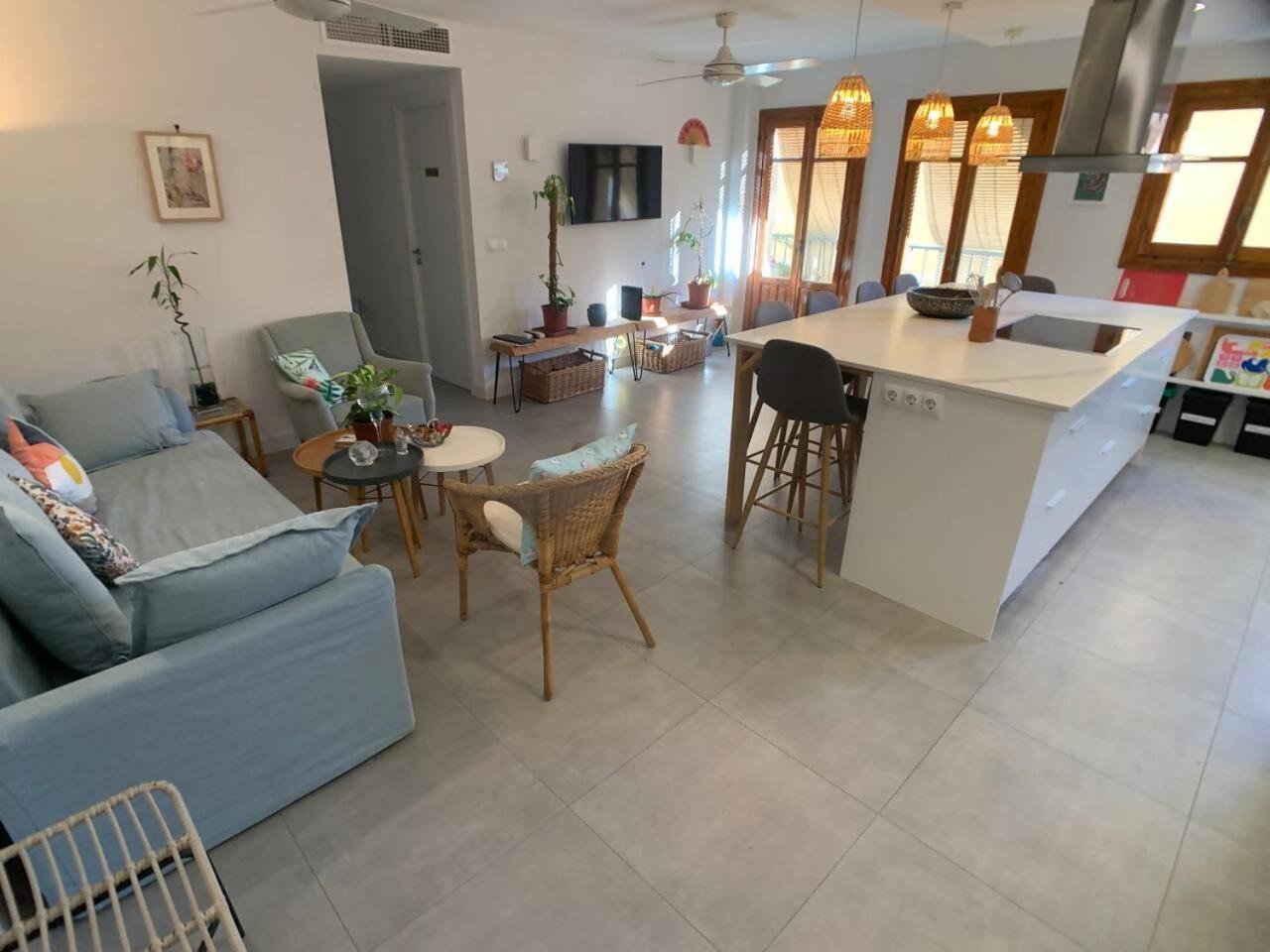 Mundo Nuevo Malaga Centro Apartment ภายนอก รูปภาพ