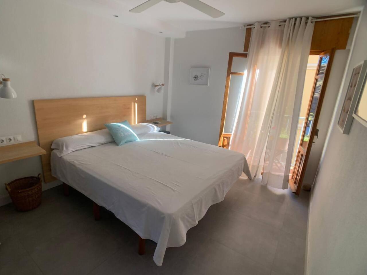 Mundo Nuevo Malaga Centro Apartment ภายนอก รูปภาพ